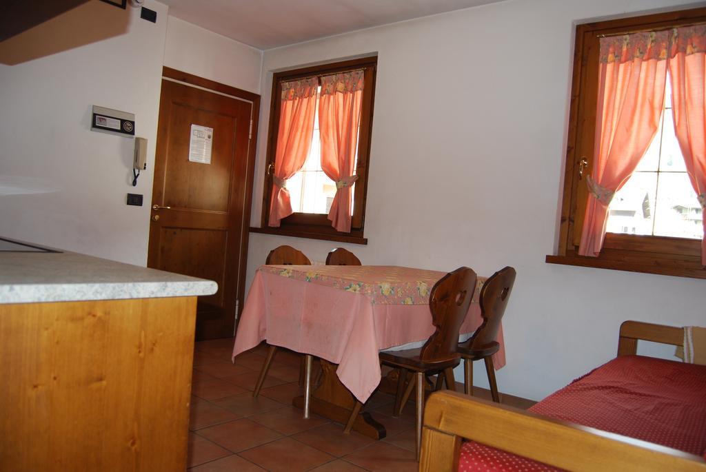 Chalet Gardenia Bormio Værelse billede